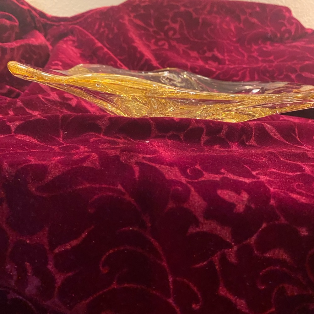 Amber colored candy or nut dish. Possible Murano controlled bubble. Stunning - Picture 6 of 6